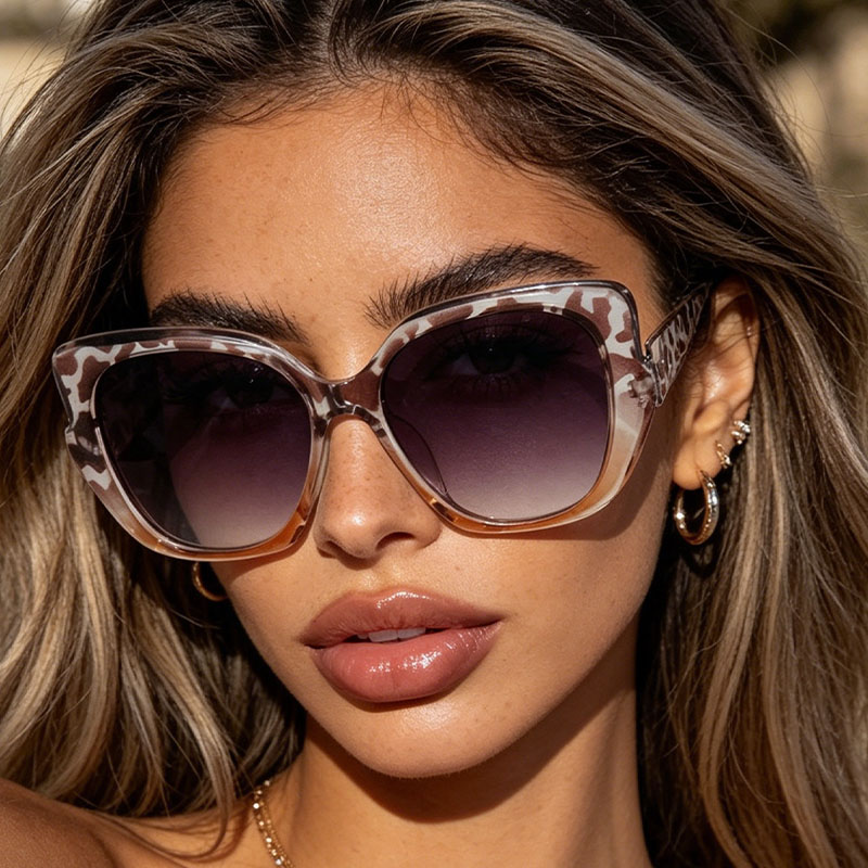 1Pc Niche Trendy Brand Pink Le - Streetwear Brand Photography avaliação e preço