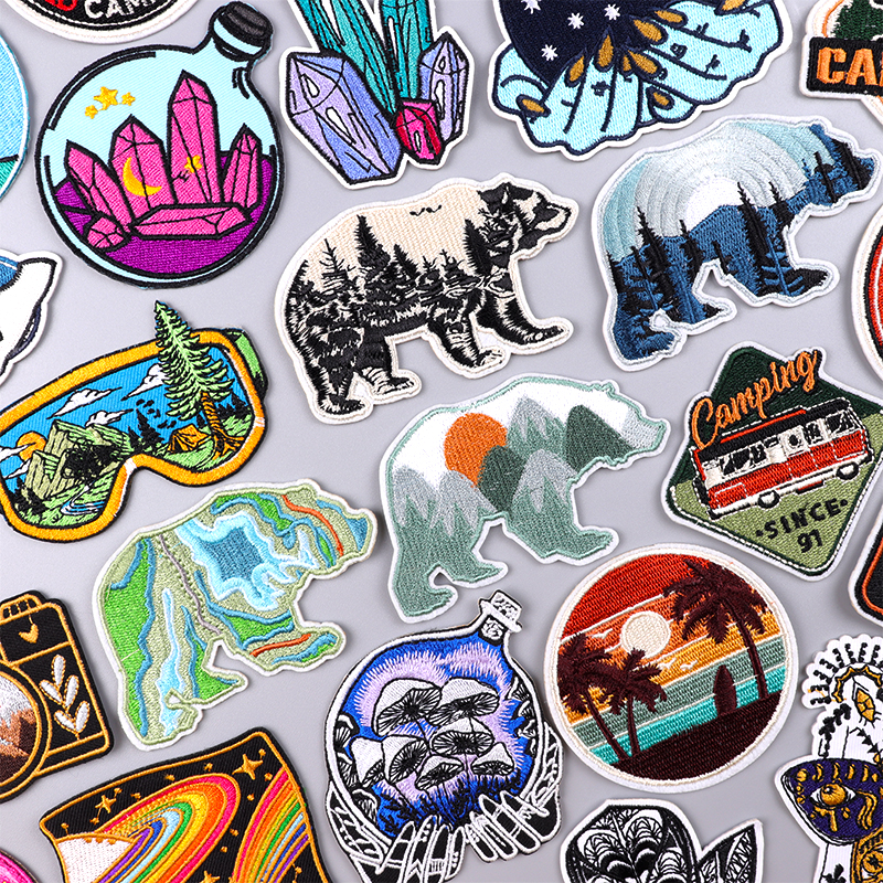 Animal Mountains Applique Embr - Streetwear Brand Stickers avaliação e preço